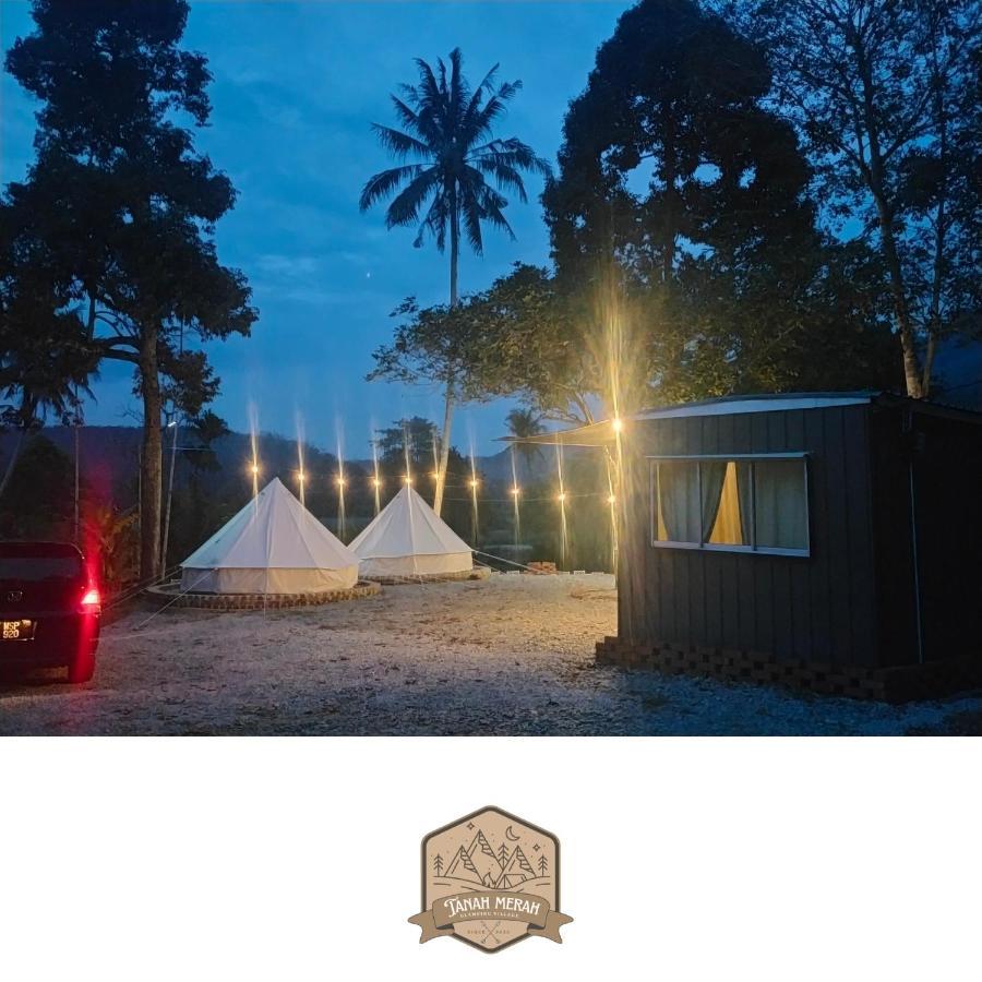 Tanah Merah Glamping Village Kuala Kangsar Bagian luar foto