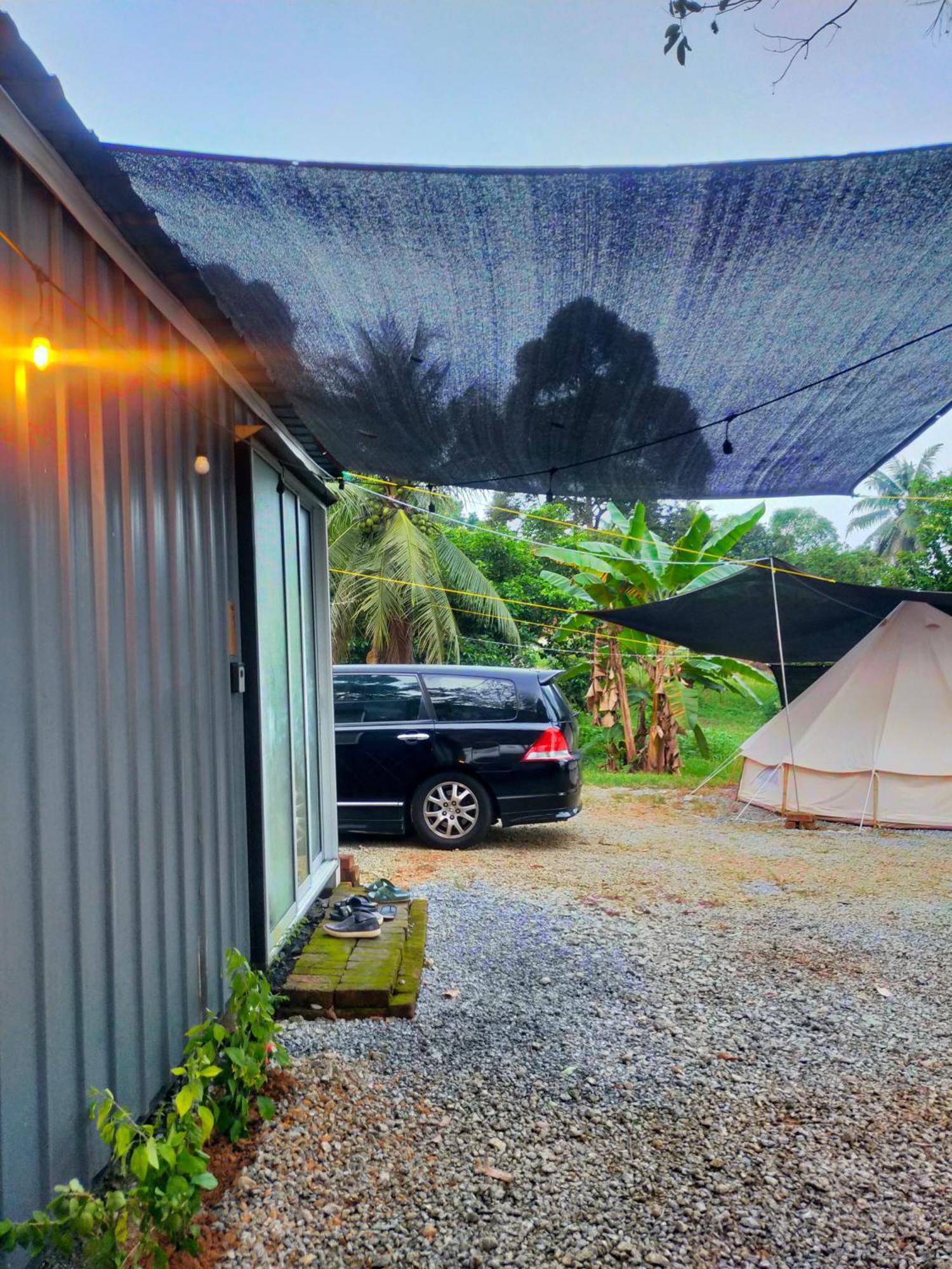 Tanah Merah Glamping Village Kuala Kangsar Bagian luar foto